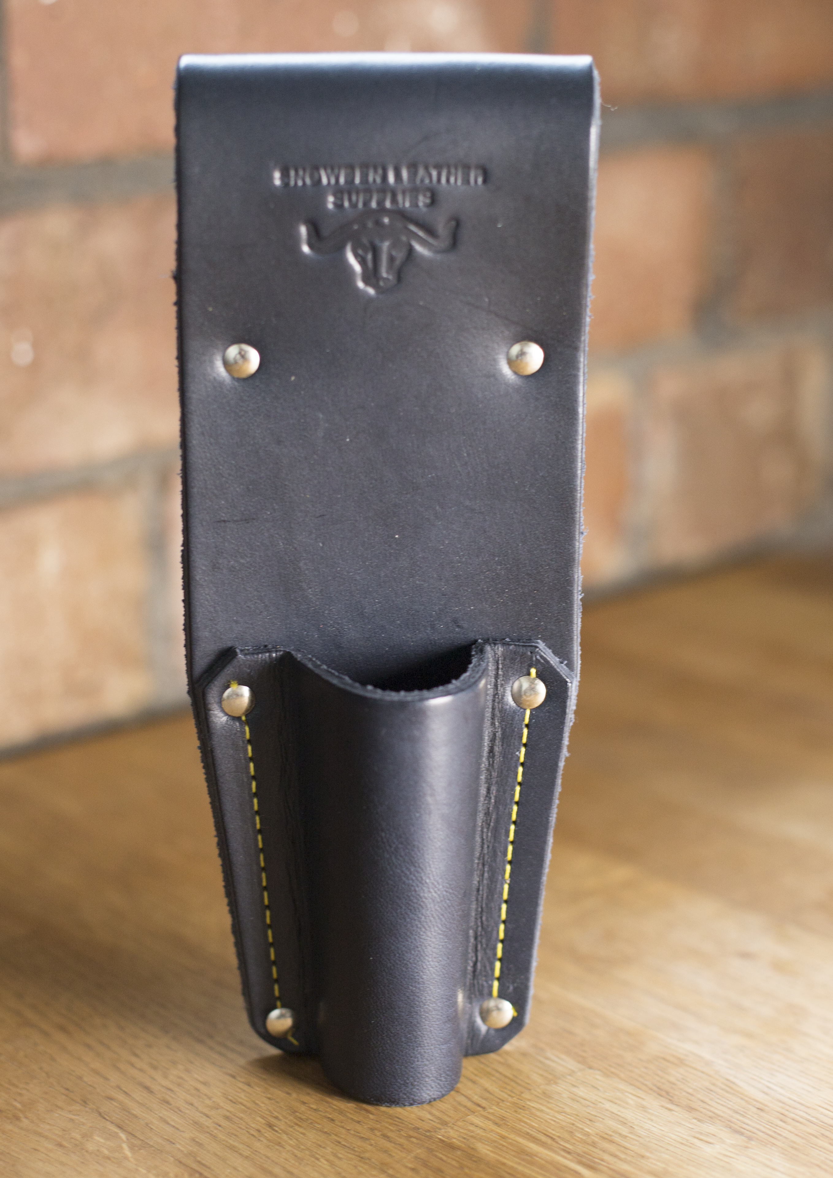 level holder scaffolders belt podger frog